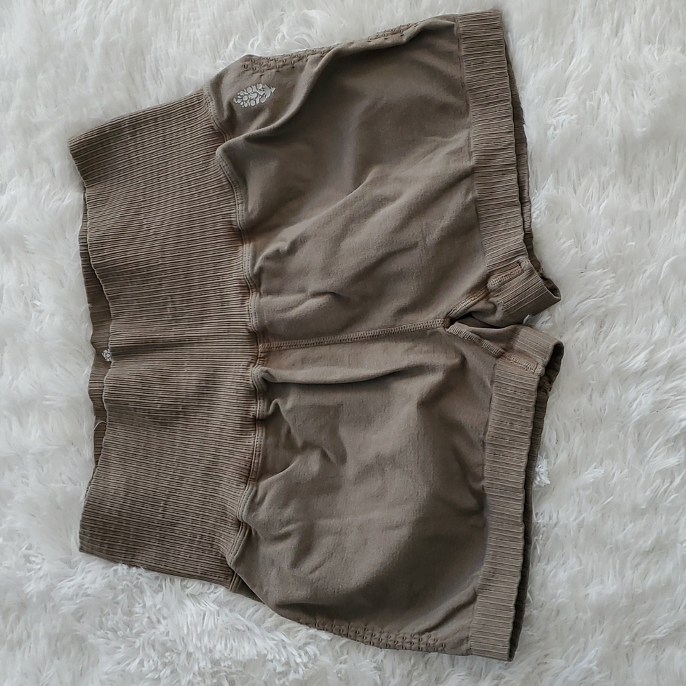 Free People Good Karma Running Shorts Desert Taupe/ dark khaki